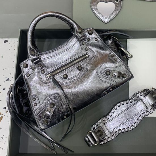 Balenciaga Neo Cagole XS Umhängetasche Silber B70094