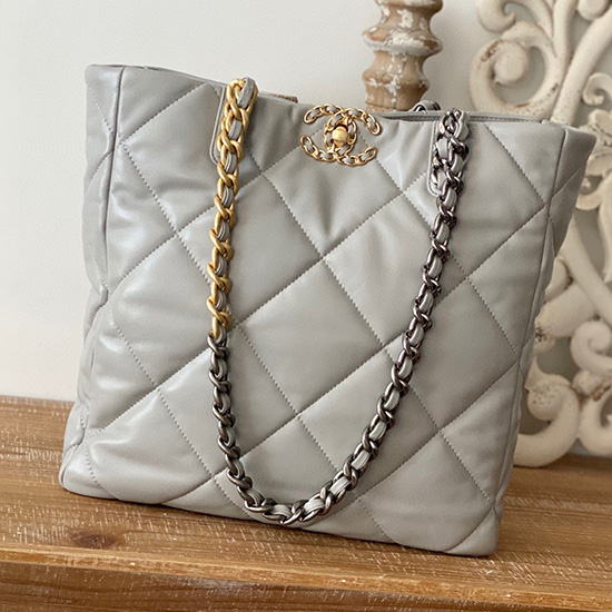 Chanel 19 Einkaufstasche Grau AS3519