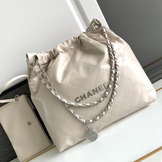 Chanel Glänzende Kalbsleder Kleine Handtasche Beige AS3260