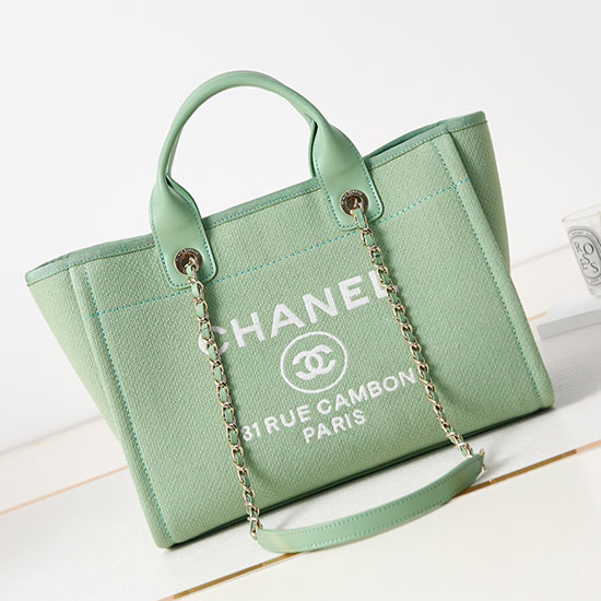 Chanel Kleine Tragetasche Grün AS3257