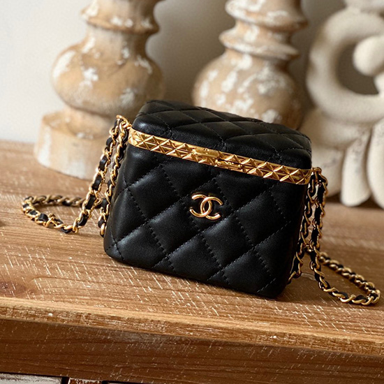 Chanel Kleiner Waschtisch Mit Kette Schwarz Ap2717