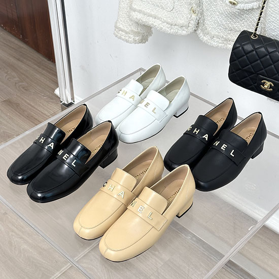 Chanel-Leder-Loafer Sdc080908