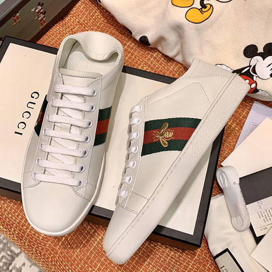 Gucci-Turnschuhe Slg060409