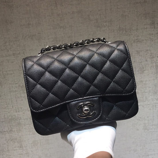 Klassische Chanel-Minitasche Aus Genarbtem Kalbsleder In Schwarz Mit Silbernen Beschlägen (CF1115)