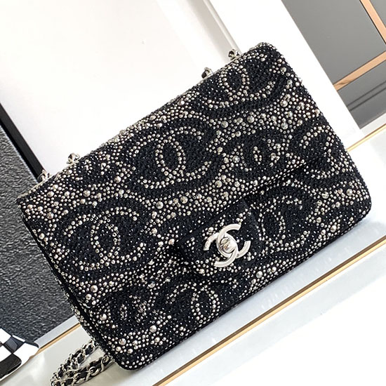 Kleine Chanel-Abendtasche Mit Klappe Und Kristallschwarz AS23