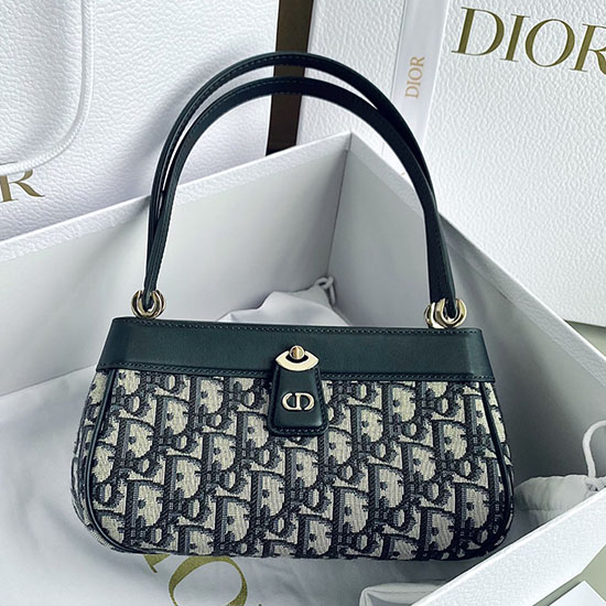 Kleine Dior-Schlüsseltasche D6098