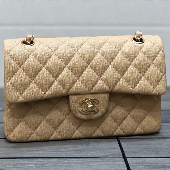 Kleine Klassische Chanel-Klappentasche Aus Genarbtem Kalbsleder In Beige A01117