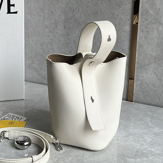 Loewe Mini Pebble Beuteltasche Weiß L051701