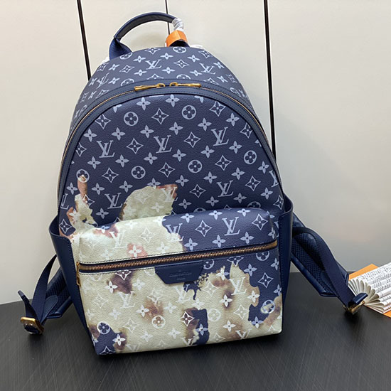 Louis Vuitton Discovery Rucksack PM M23905