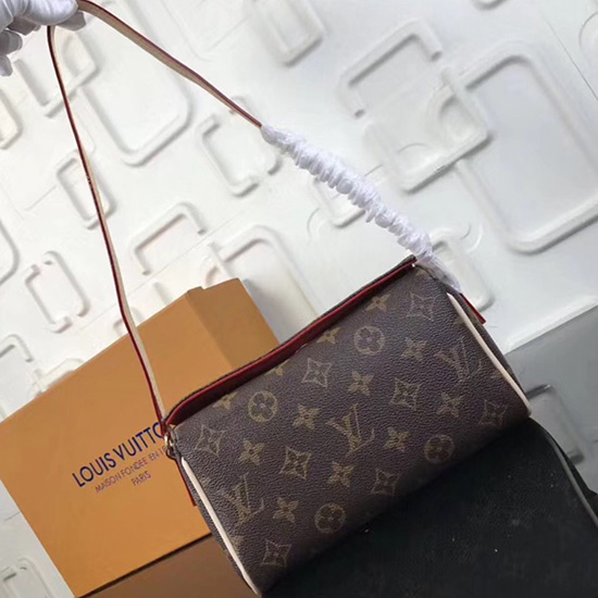 Louis Vuitton Monogram Canvas Recital Umhängetasche M51900