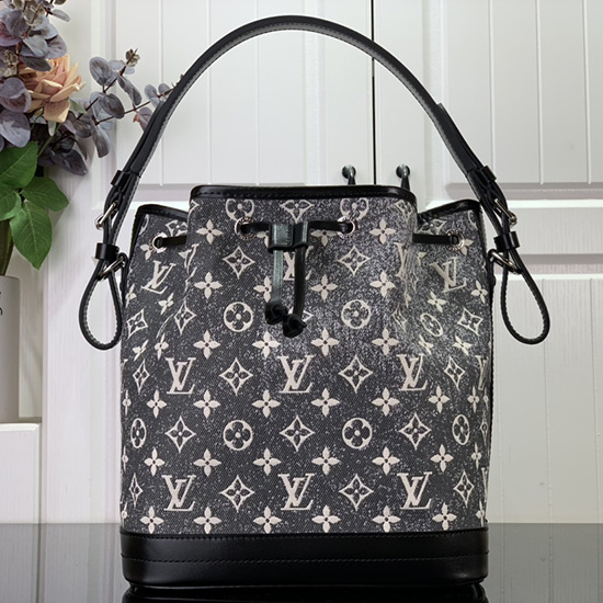 Louis Vuitton Petit Noe M21461