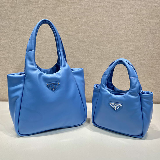 Mittelgroße Gepolsterte Prada-Tasche Aus Weichem Nappaleder Blau 1BG413