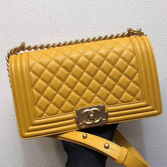 Mittlere Chanel-Handtasche Aus Genarbtem Kalbsleder Für Jungen Gelb A67086