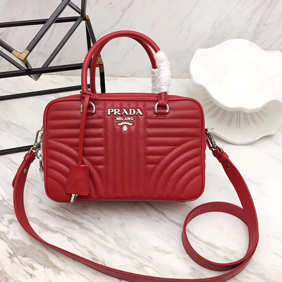 Prada Diagramme Lederhandtasche Rot 1bb113