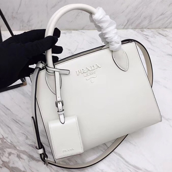 Prada Einfarbige Kalbsledertasche Weiß 1ba156