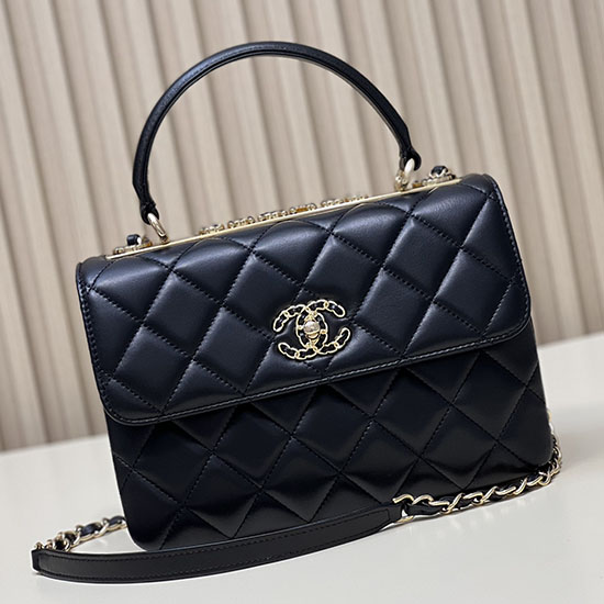 Chanel Flap Bag με επάνω λαβή μαύρο A92236