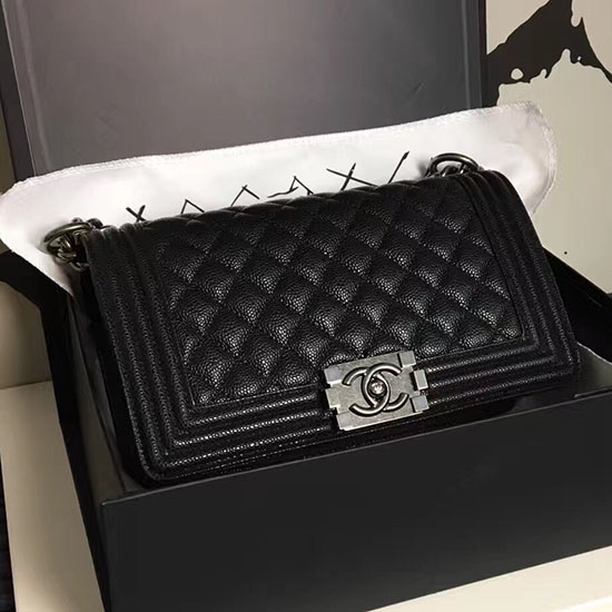 Chanel μεσαία καπιτονέ χαβιάρι τσάντα για αγόρι μαύρο ασημί A13043