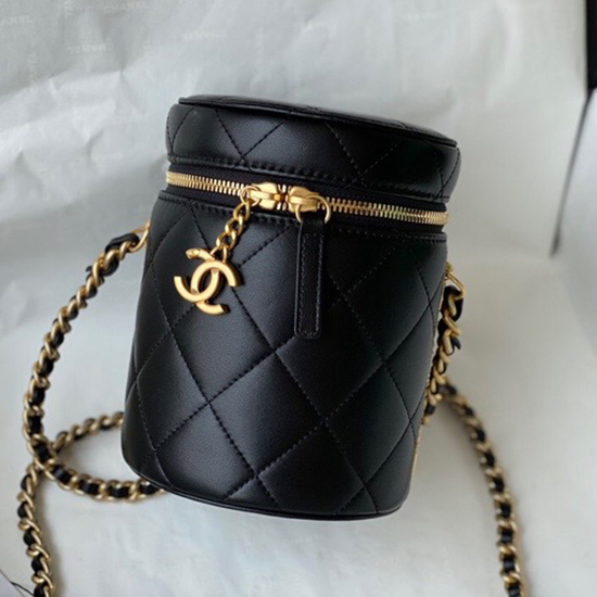 Chanel μικρό νεσεσέρ μαύρο As2735