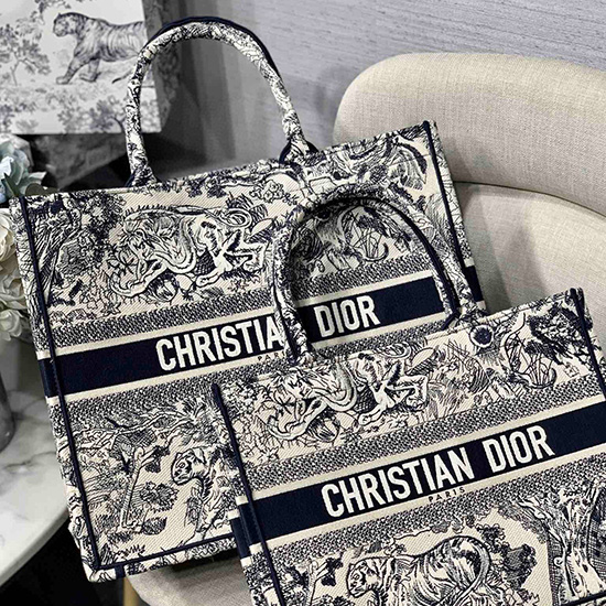 Dior κεντημένο καμβά βιβλίο Tote Md12872