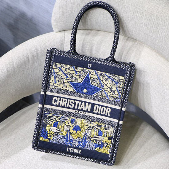 Dior κεντημένο πάνινο βιβλίο Tote Bag D11122