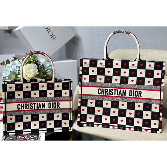 Dior κεντητό καμβά βιβλίο Tote M12872