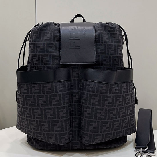 Fendi Ff Jacquard Strike μεγάλο σακίδιο πλάτης μαύρο F8583