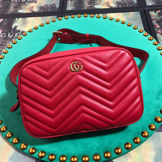 Gucci Gg Marmont Matelasse τσάντα ζώνης κόκκινη 523380