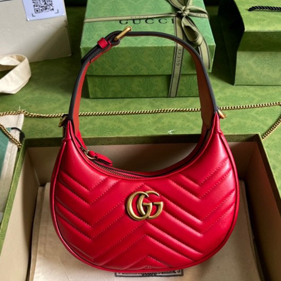 Gucci Gg Marmont μίνι τσάντα σε σχήμα μισού φεγγαριού κόκκινο 699514