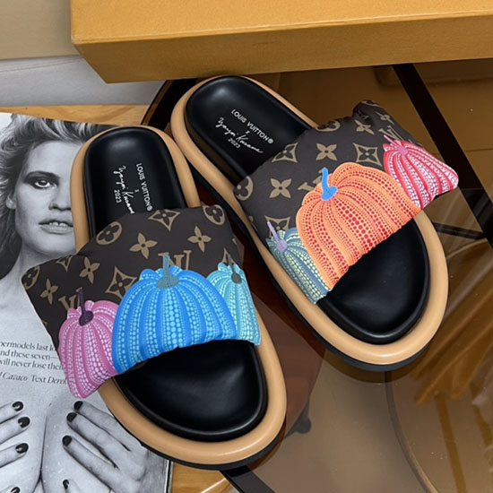 Louis Vuitton Slides Sil042101