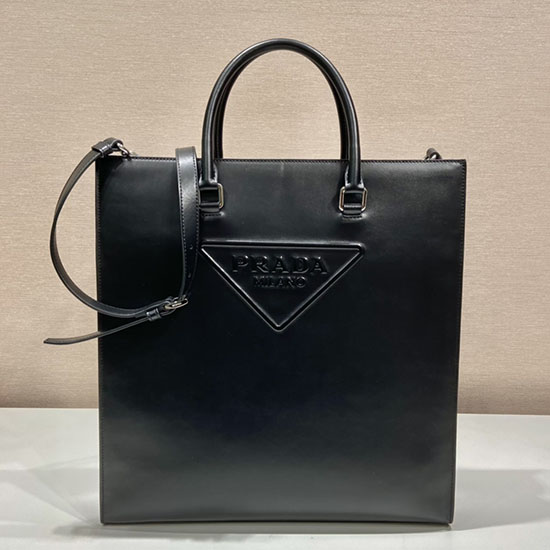 Prada λείο δερμάτινο Tote Bag μαύρο 2vg084