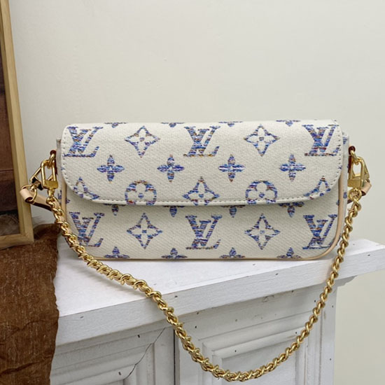 Πορτοφόλι Louis Vuitton σε αλυσίδα κισσός M83499