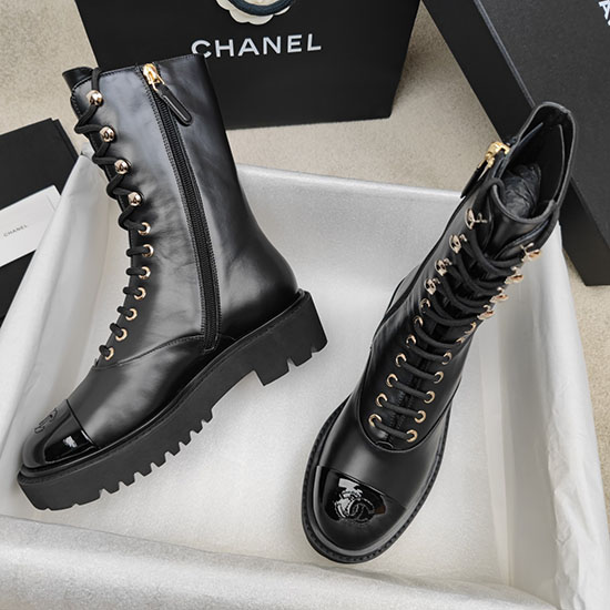 δερμάτινες μπότες Chanel Snc090824