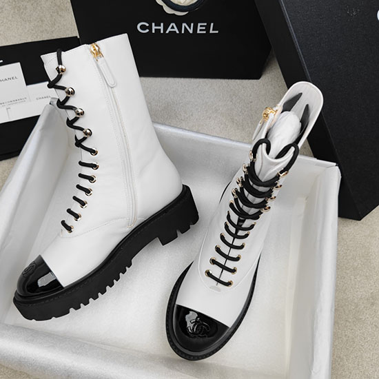 δερμάτινες μπότες Chanel Snc090825