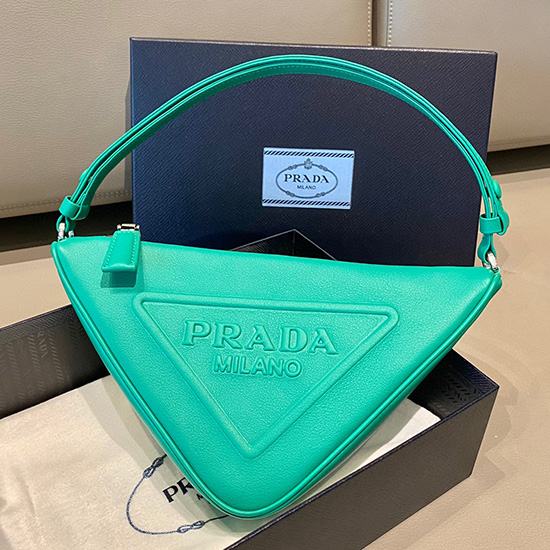 δερμάτινο πουγκί τρίγωνο Prada πράσινο 1nq043