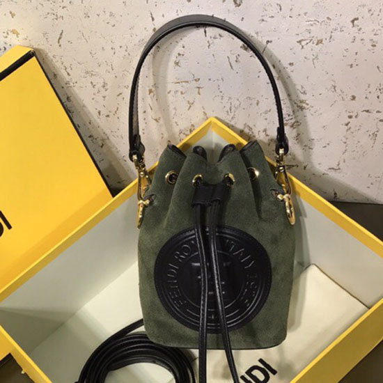 τσάντα από δέρμα μοσχαριού Fendi μικρή Mon Tresor Bucket Bag πράσινη F80101