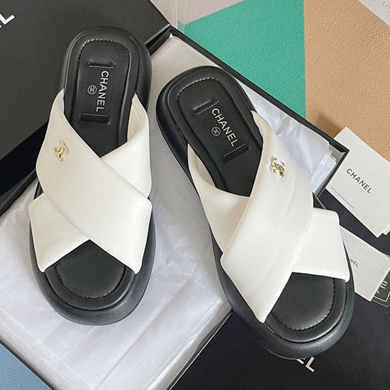 Chanel Slides SNC063003