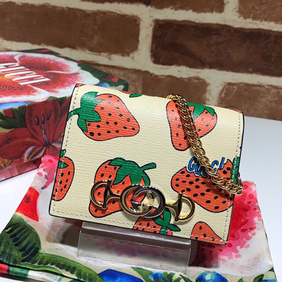 Gucci Zumi Strawberry Print Card Case Wallet 570660