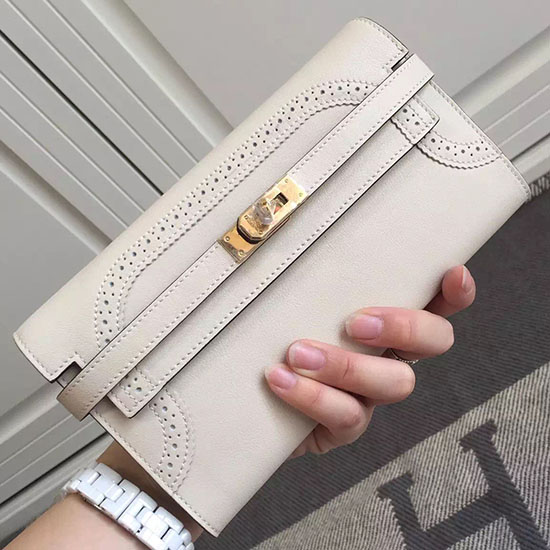 Hermes Kelly Clutch Bag in Off-white Swift Leather HK1210