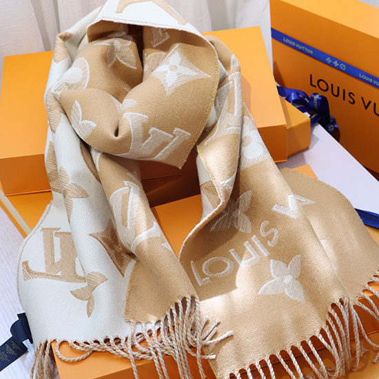 LV Essential Shine Scarf Beige M78159