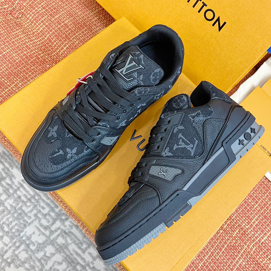 Louis Vuitton Sneakers LS04079