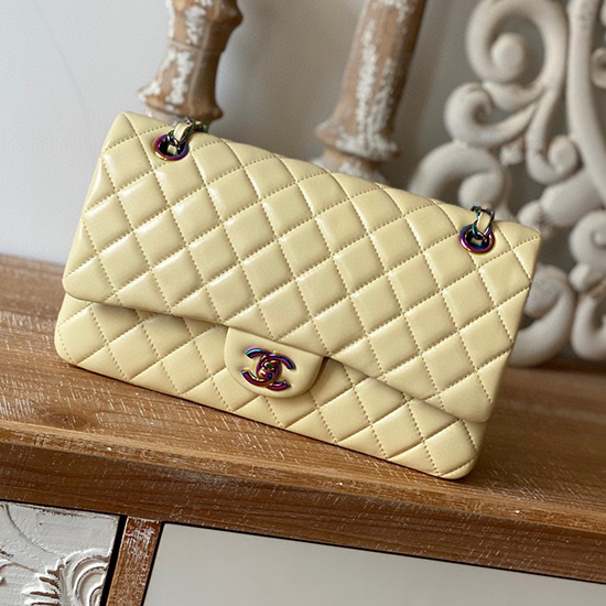 Bolso Chanel Clásico Con Solapa Mediana De Piel De Cordero Amarillo Cf1112