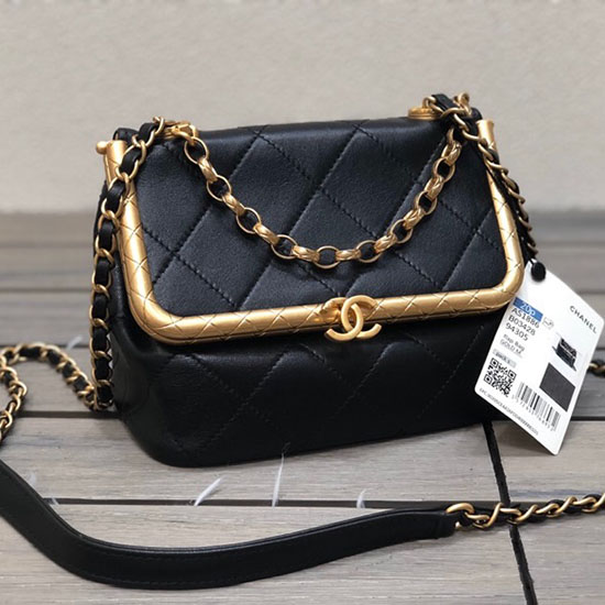 Bolso Chanel Con Cierre De Piel De Cordero Negro As1886