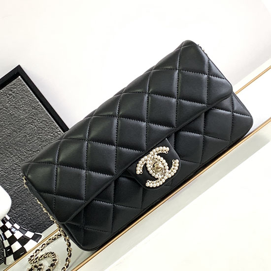 Bolso Chanel Con Solapa De Piel De Cordero Negro As3791