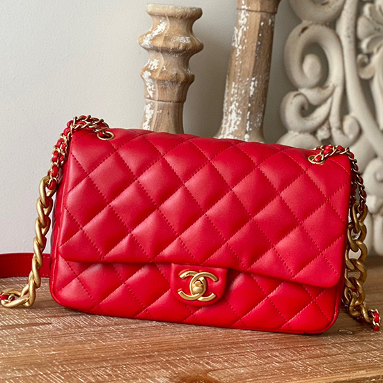 Bolso Chanel Con Solapa De Piel De Cordero Rojo As3110