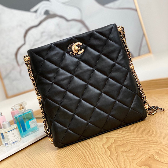 Bolso De Hombro Chanel De Piel De Cordero Negro As2564