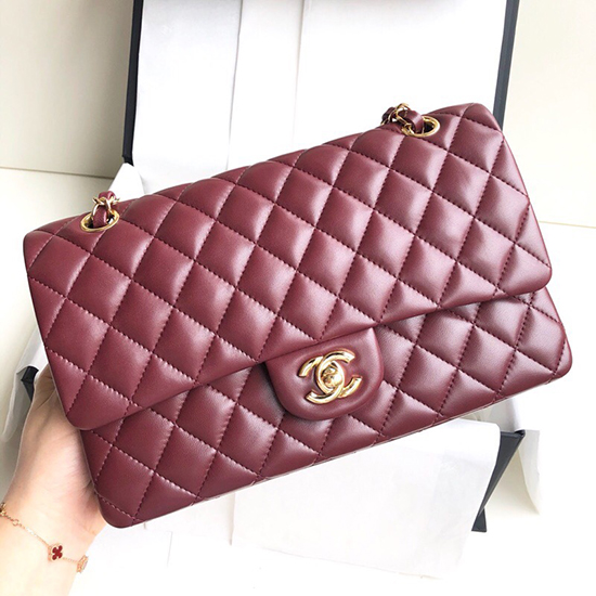 Bolso De Hombro Clásico Chanel Con Solapa De Piel De Cordero Burdeos A1112