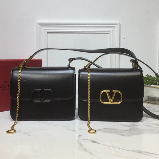 Bolso De Hombro Valentino Pequeño Vsling De Piel De Becerro Lisa Negro Vb0007