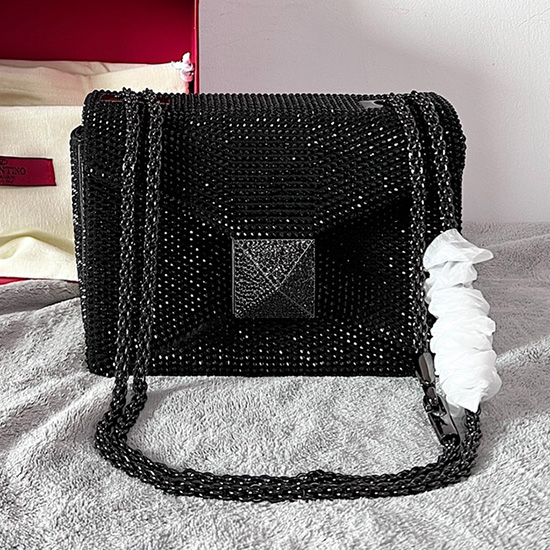 Bolso Pequeño Valentino One Stud Con Bordado De Diamantes De Imitación Negro V0137