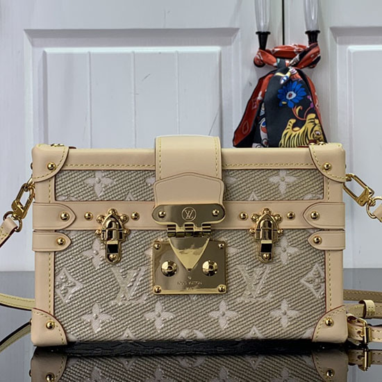 Louis Vuitton Petite Male M22882