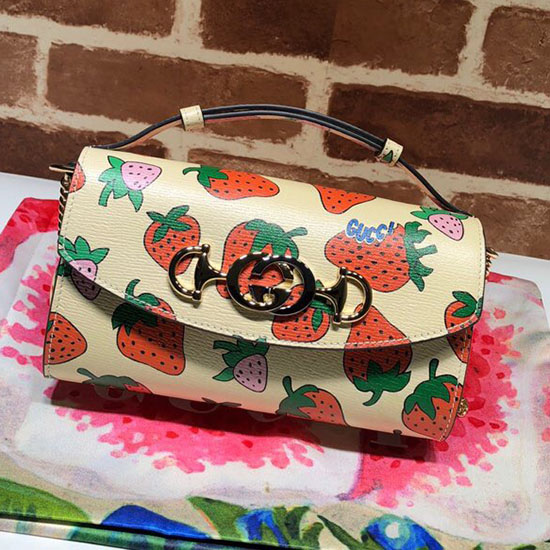 Mini Bolso Gucci Zumi Con Estampado De Fresas 564718